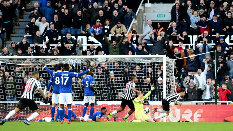 Wild celebrations in St James's Park as Ayoze Perez scores the late winner at home to Everton