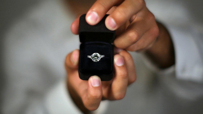 A jewellery expert explains the four biggest trends.