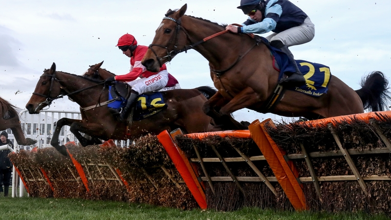 oel Fehily onboard Eglantine Du Seuil (left) clears the last ahead of Gavin Sheehan onboard Indefatigable