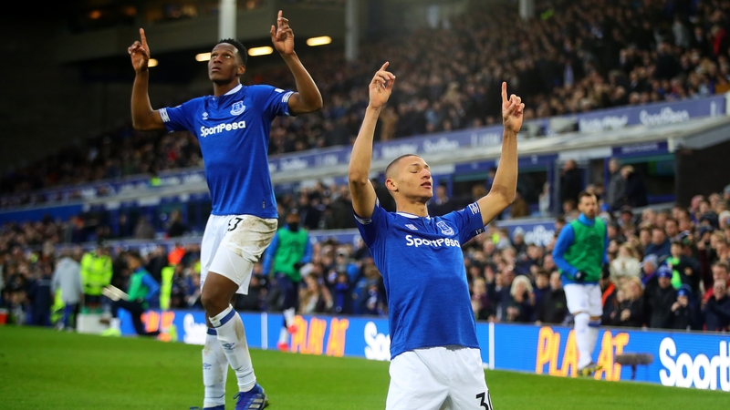 Everton finally ended a 25-match run without a win against Chelsea