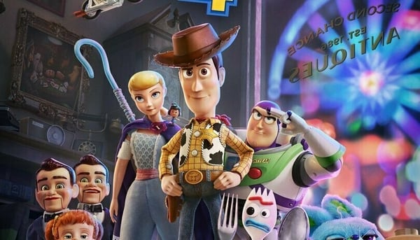 Annie Potts as Bo Peep and )Tom Hanks as Woody