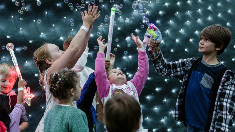 Legislation will be accompanied by an awareness-raising campaign and support for parents.