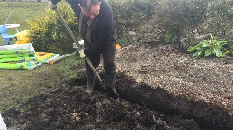 John Folan i mbun oibre