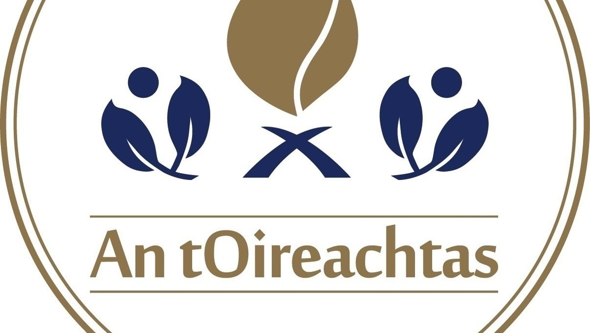 Máire Ní Choilm, Oifigeach Taibhealaíon Uladh le hOireachtas na Gaeilge.