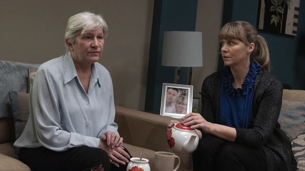 Berni keeps a watchful eye on Jude in Ros na Rún