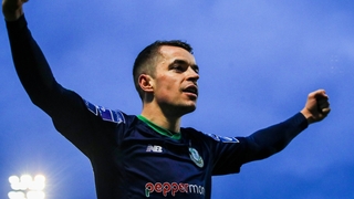 Cork host Shamrock Rovers