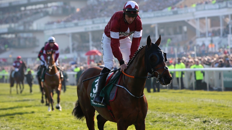 Tiger Roll and Davy Russell were going for three in a row at Aintree