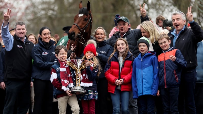 Around 2,000 people were in attendance as Tiger Roll strutted his stuff on the main street