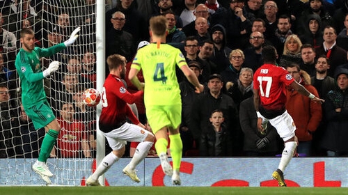 Manchester United's Luke Shaw (second left) scores an own goal