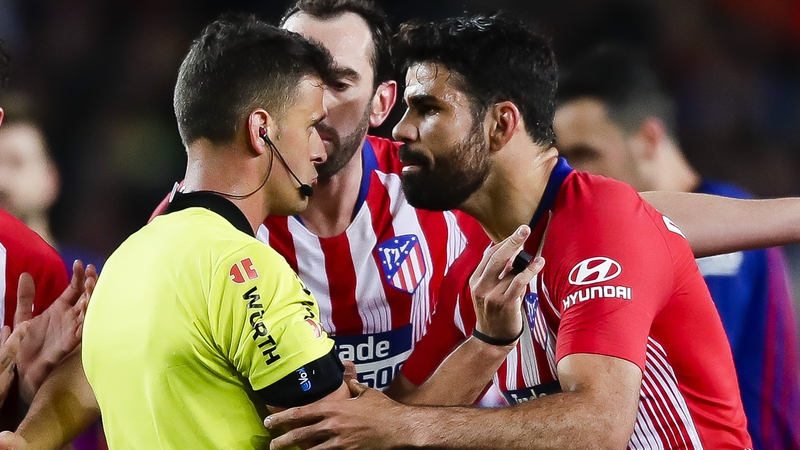 Costa confronts referee Jesus Gil Manzano