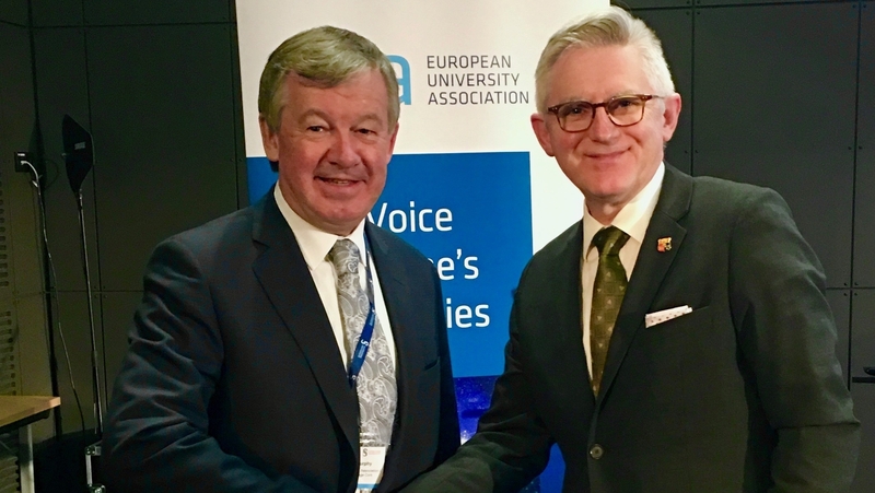 Dr Michael Murphy (L) and President of UCC, Professor Patrick O'Shea