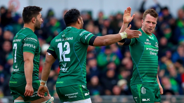 Carty gets the high-fives in after scoring his try