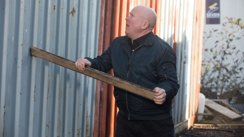 Phil is desperate to find Louise