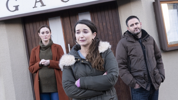 Katy is extremely upset by a bad review