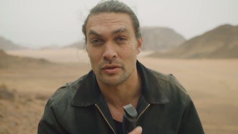 Jason Momoa shaves off his beard