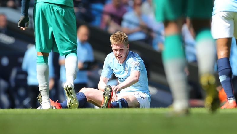 Kevin De Bruyne will not play against Manchester United due to a muscular problem