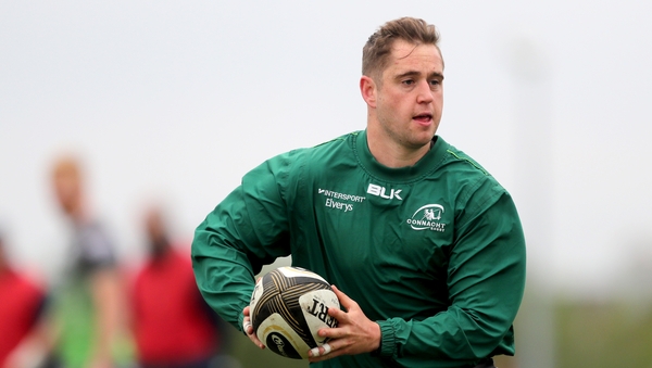 Connacht fly half Conor Dean