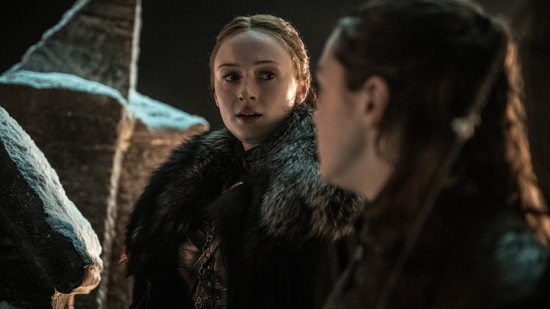 Sansa and Arya looked worried on the Winterfell battlements