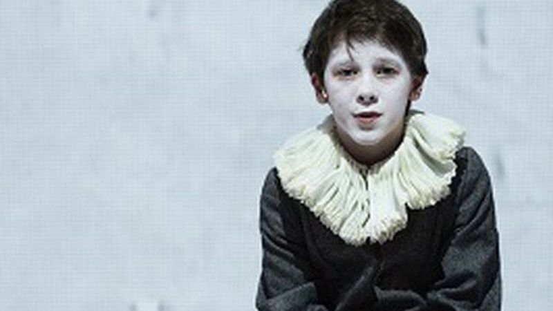 Ollie West in Dead Centre's performance of Hamnet