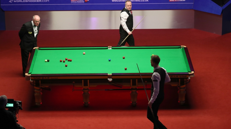 Nothing much between the players on the first day of the final