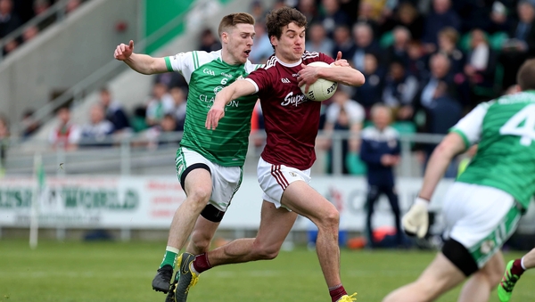 Michael Daly tries to break through the London defence