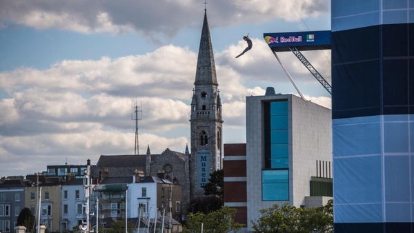 Diving started at Dún Laoghaire yesterday and will continue this evening (Pics: Red Bull)
