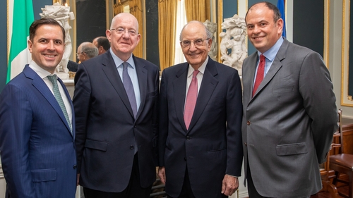 (Left to right) IDA Ireland CEO Martin Shanahan, Justice Minister Charlie Flanagan, US Senator George Mitchell and DLA Piper's David Carthy