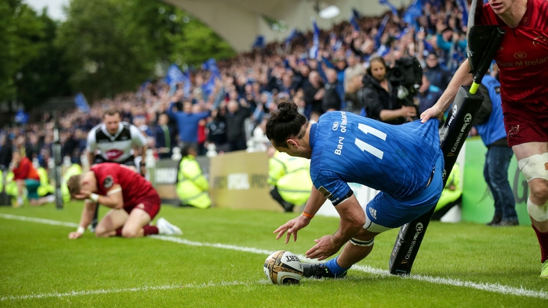 James Lowe rounding off the win in the closing seconds