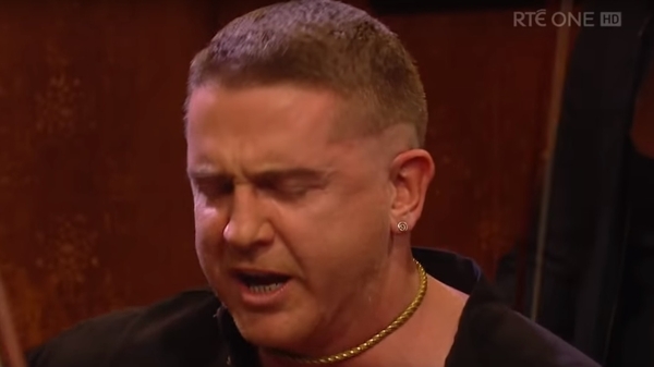 Watch: Damien Dempsey performs Rocky Road to Dublin on Late Late