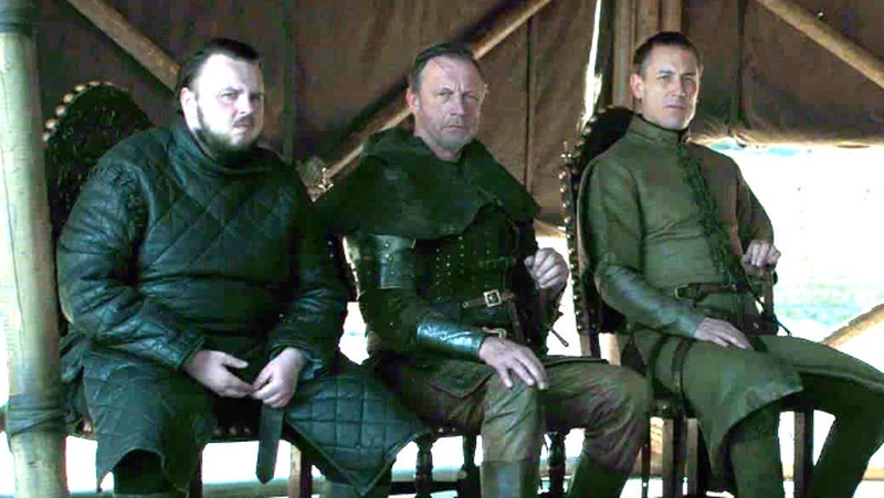 The latest anachronism was seen behind the foot of character Samwell Tarly during a tense encounter