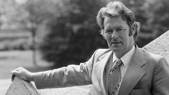 Micheál Ó Muircheartaigh, 1982