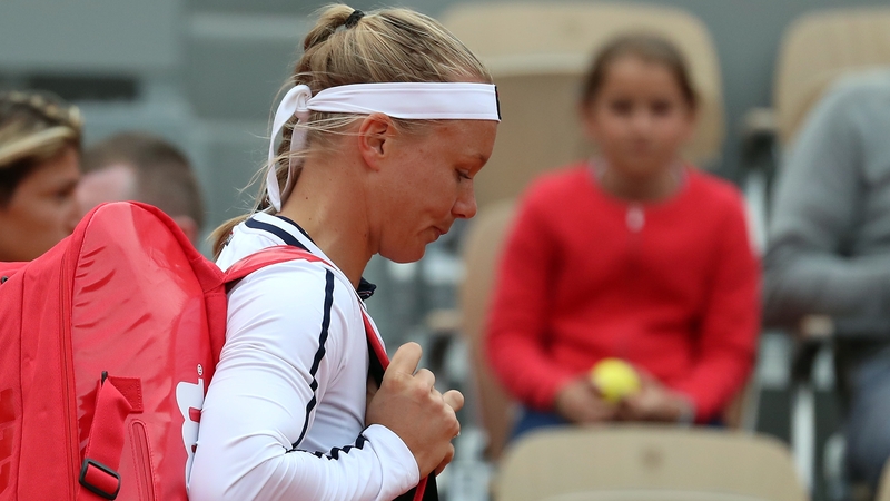 Kiki Bertens leaves the court