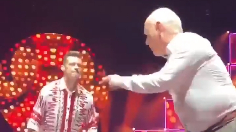 Meet your new favourite Dublin double act Screenshot: Hugh Jackman, Twitter