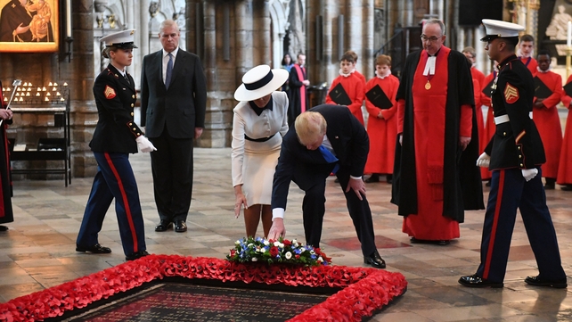 Donald Trump placed a wreath on the Grave of the Unknown Warrior at the abbey