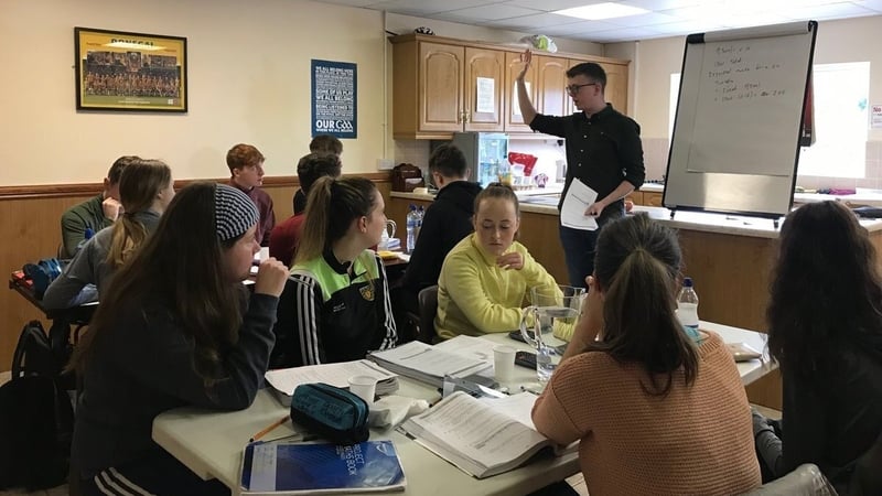 One youth representative said that students' appearance has nothing to do with how they learn