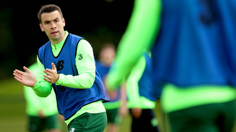Seamus Coleman offering encouragement at training ahead of the Gibraltar encounter