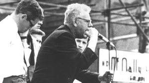Pobal ar Aire: Gluaiseacht Chearta Sibhialta na Gaeltachta 1969 - 2009 show image