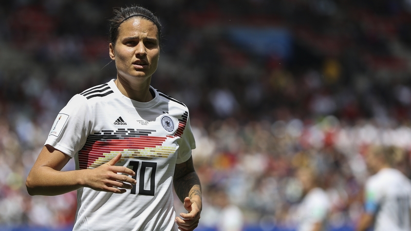 Dzsenifer Marozsan has broken her toe