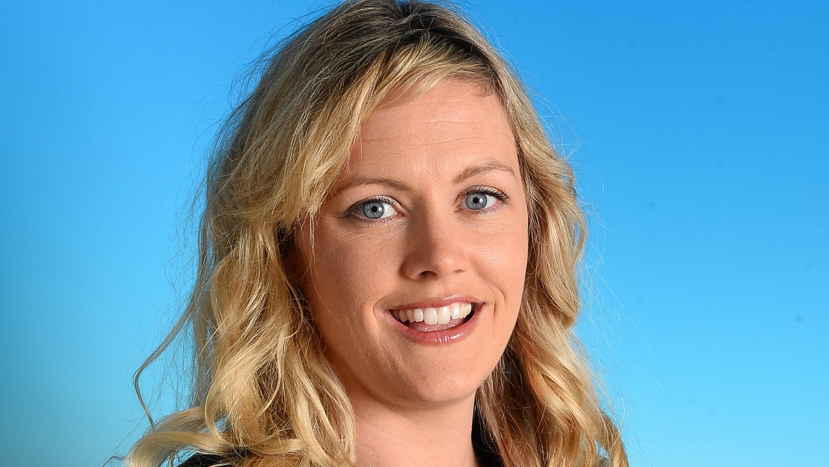 Toiréasa Ferris;PHD sa dlí bainte amach aici 