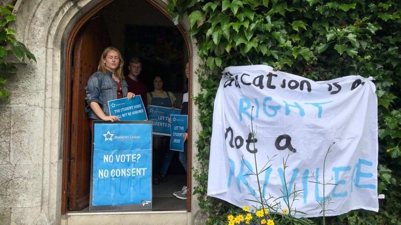 Students occupied the hallway in the President's Wing