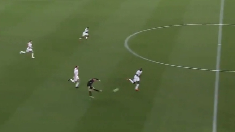 Wayne Rooney unleashes a long-range effort against Orlando City