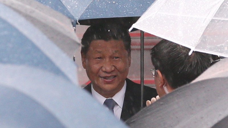 Xi Jingping arrives in Japan as Donald Trump hits out at China over trade