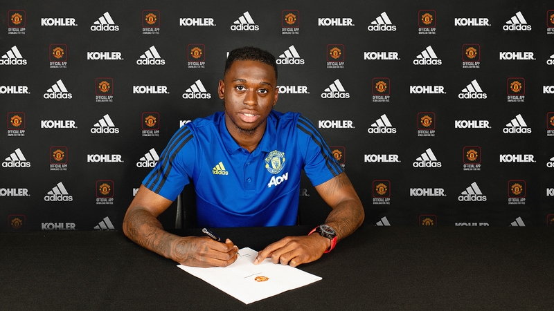 Aaron Wan-Bissaka signing for Man United