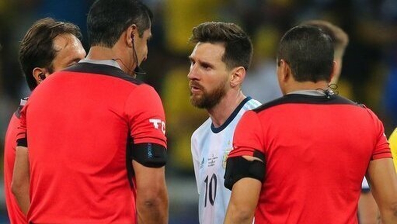 Lionel Messi was unhappy with many of the decisions against Brazil