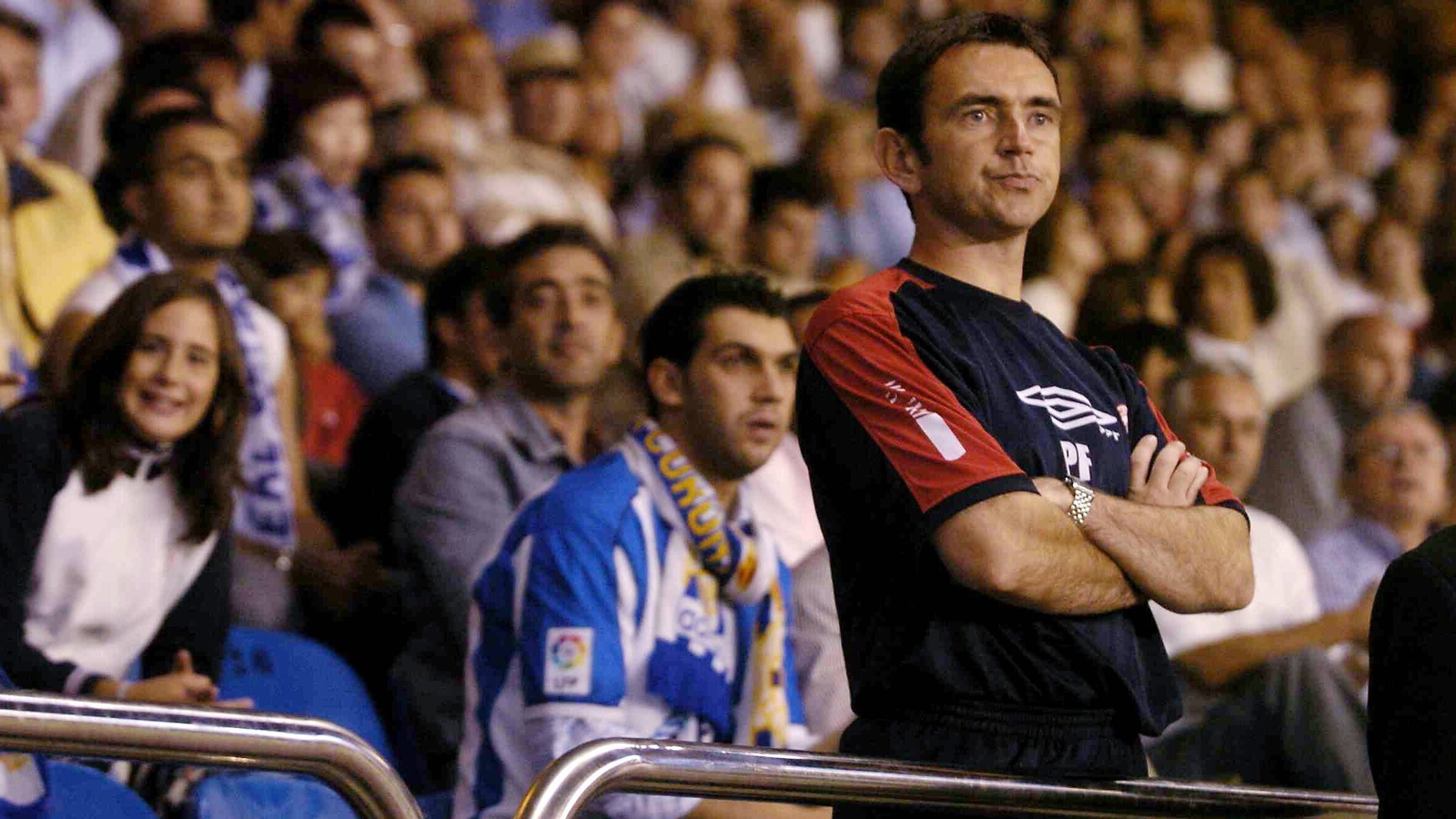 Pat Fenlon watches as his team take on Deportivo