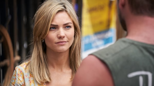 Robbo's parents snap at Jasmine on Home and Away