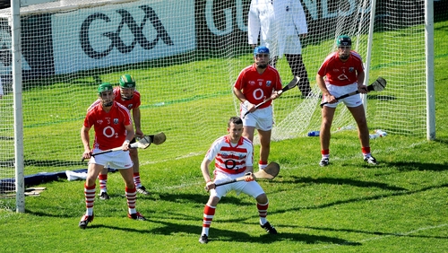 Cusack in action in the 2009 Munster Hurling Senior Championship quarter-final against Tipperary