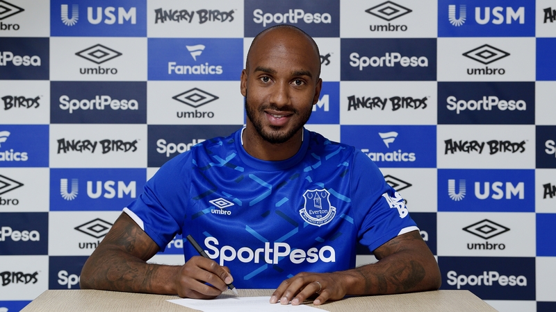Fabian Delph signs on the dotted line