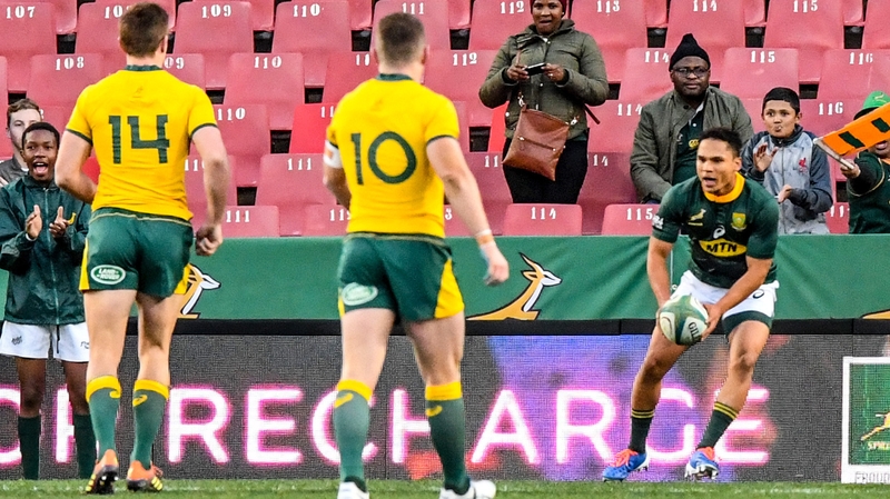 Herschel Jantjies touches down in Ellis Park