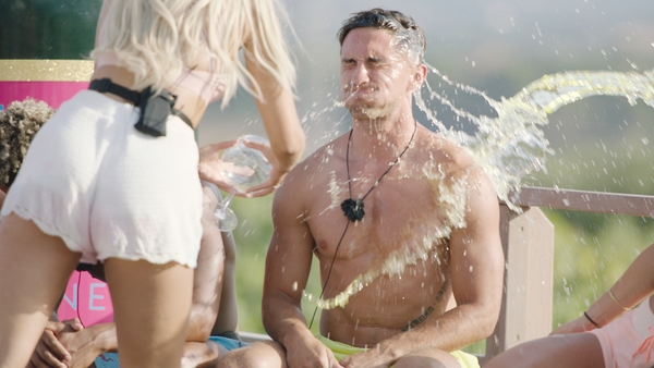 Love Island's Molly-Mae furious at Curtis speculation